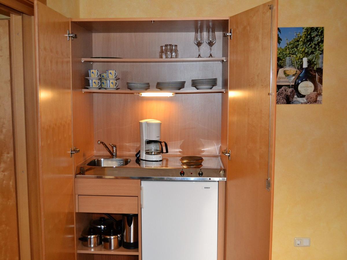 Hotel-Gasthof Rotes Ross Markt Einersheim ภายนอก รูปภาพ