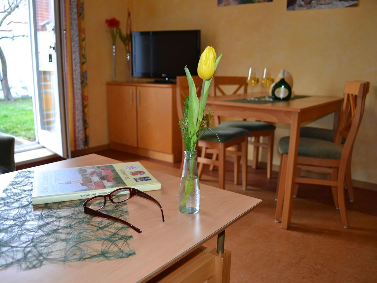 Hotel-Gasthof Rotes Ross Markt Einersheim ภายนอก รูปภาพ